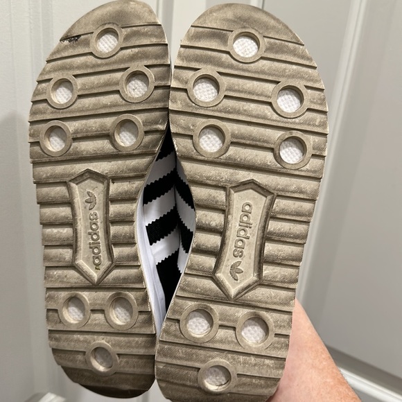 Adidas Flashrunner FLB Tennis Shoes - Picture 6 of 7